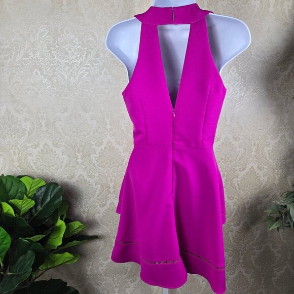 Adelyn Rae Size XS Hot Pink Halter Necked Dress Fit & Flare Keyhole Back Ruffle - Picture 6 of 14